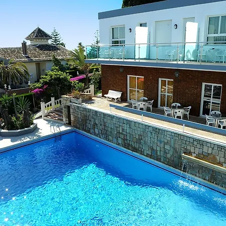 Hotel Complejo Rosales 2*