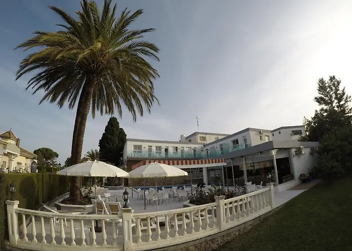 Complejo Rosales Szálloda 2*