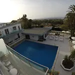 Hotel Complejo Rosales
