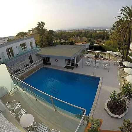 Hotel Complejo Rosales