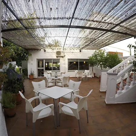 Hotel Complejo Rosales