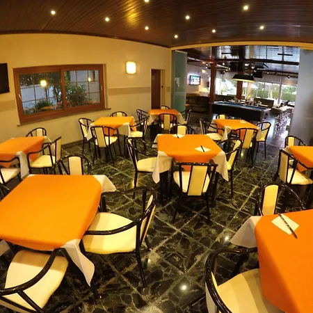 Hotel Complejo Rosales