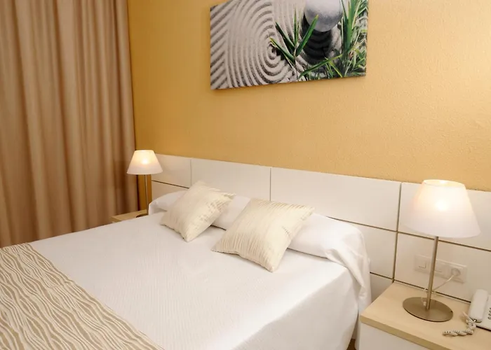 Hotell Complejo Rosales 2*