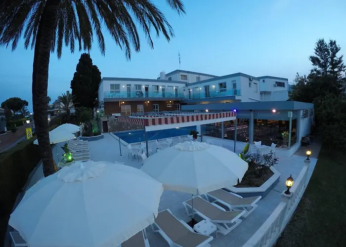 Otel Complejo Rosales