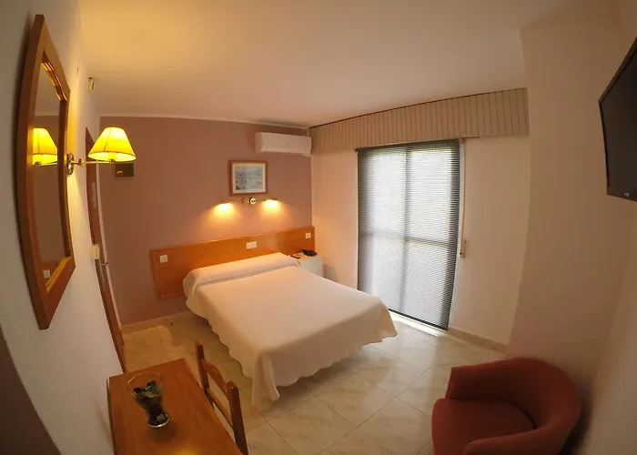 Otel Complejo Rosales 2*