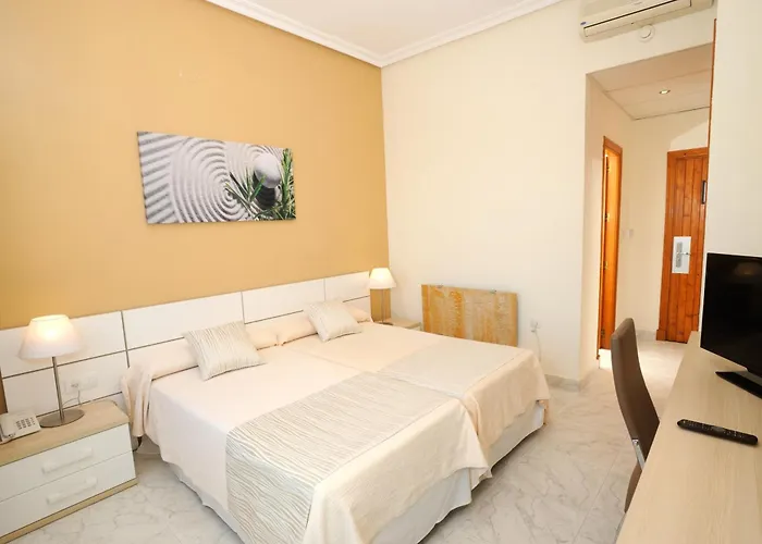 Complejo Rosales Otel 2*